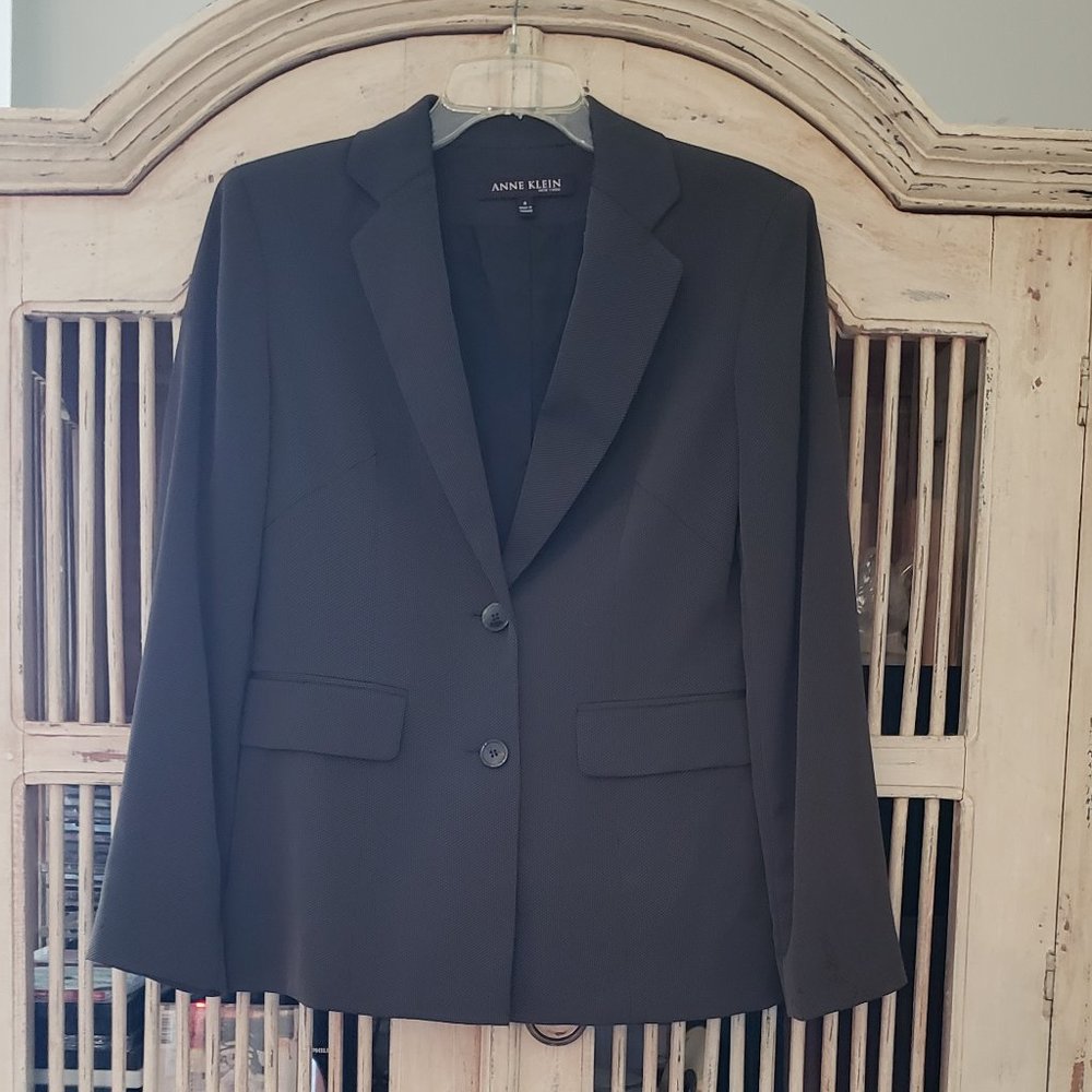 Lightweight brown blazer by Ann Klein
